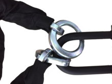 productafbeelding praktijkafbeelding Kettingslot 120cm met loop + verlengde U-beugel van Maxx-Locks